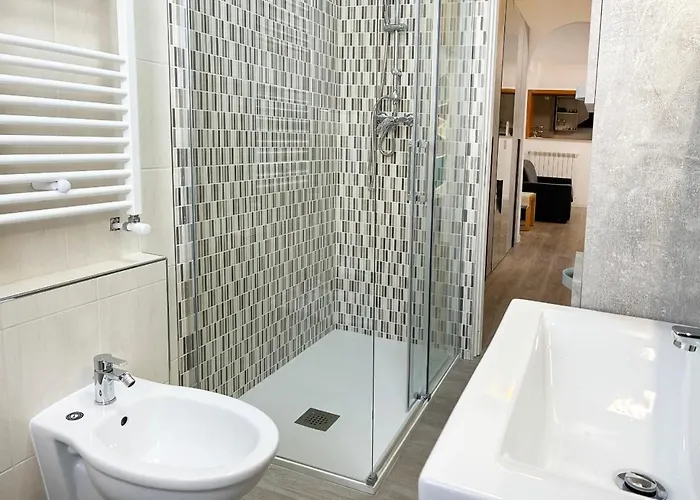 Holihome Deg's House 150m Dal Mare Apartamento