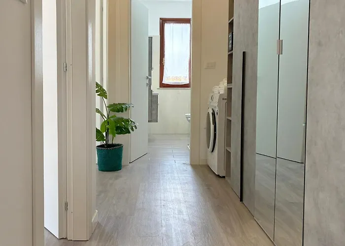 Holihome Deg's House 150m Dal Mare * Alba Adriatica